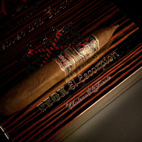 FFOX Heaven and Earth El Escorpion Natural 1 Cigar on Closed Box
