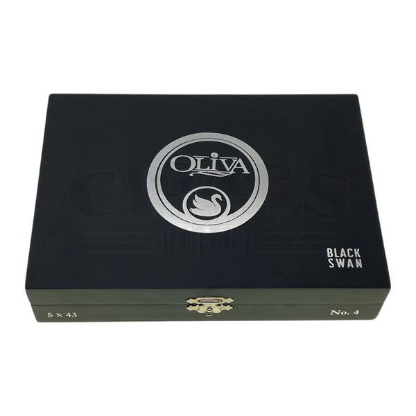 Oliva Black Swan No.4 Corona Closed Box