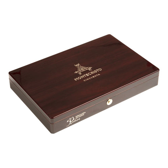 Montecristo Cincuenta Toro