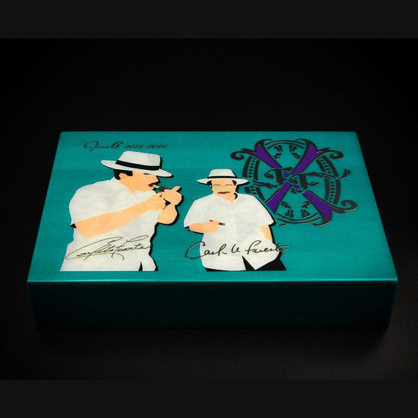 2024 Opus6 Father & Son Travel Humidor and Cigars Blue Closed