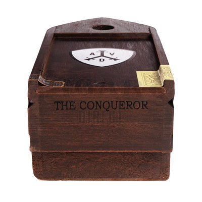 Adventura The Conqueror Almirante Toro Backside
