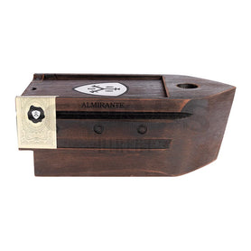 Adventura The Conqueror Almirante Toro Closed Box Side View