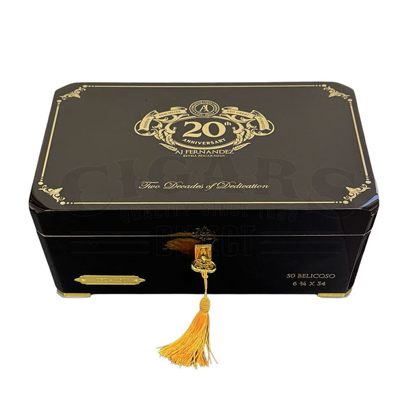 AJ Fernandez 20th Anniversary Humidor Belicoso Closed