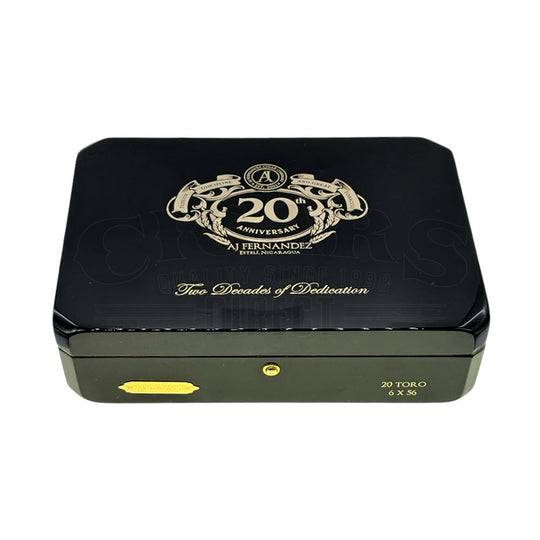 AJ Fernandez 20th Anniversary Toro Maduro