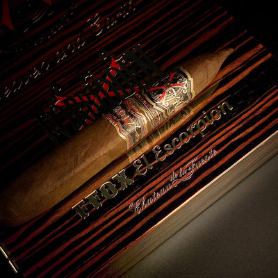FFOX Heaven and Earth El Escorpion Natural 1 Cigar on Closed Box