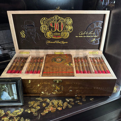 Arturo Fuente Don Carlos 90 Años Open Box