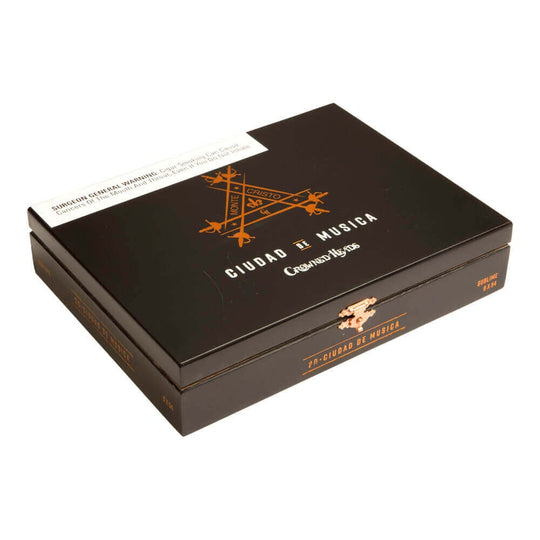 Crowned Heads Ciudad De Musica Montecristo Sublime Toro