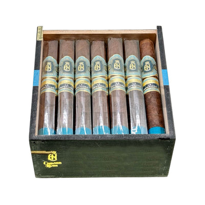 Crowned Heads La Imperiosa Corona Gorda Open Box