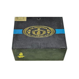 Crowned Heads La Imperiosa Magicos Closed Box