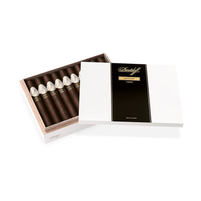 Davidoff Maduro Toro LE Open Box