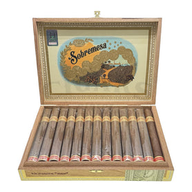 Dunbarton Sobremesa Solita Red Grand Corona Open Box