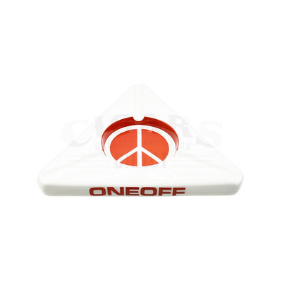 Illusione Oneoff Triangle Ashtray