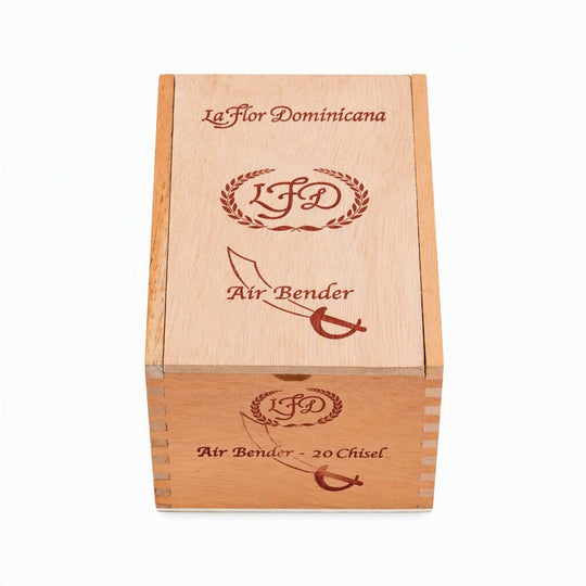 La Flor Dominicana Air Bender Chisel