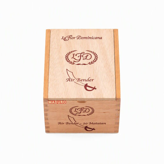 La Flor Dominicana Air Bender Matatan Maduro