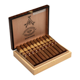 Montecristo 1935 Anniversary Diamante Toro Open Box