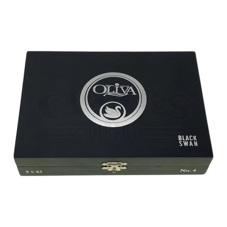 oliva-black-swan-no-4-corona-