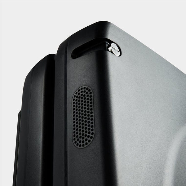 Drew Estate Undercrown 10 Rabbit Air A3 Ultra Quiet Air Purifier Corner
