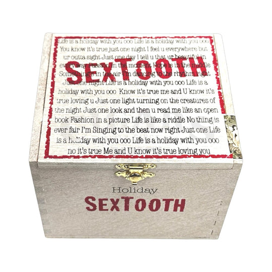 Tatuaje Sextooth Holiday Robusto