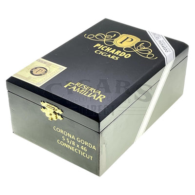 Ace Prime Pichardo Reserva Familiar Connecticut Corona Gorda Closed Box