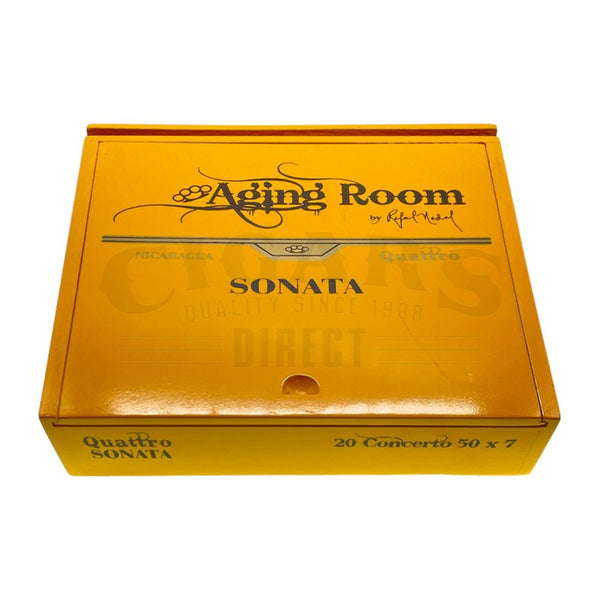 Aging Room Quattro Sonata Concerto Churchill Closed Box