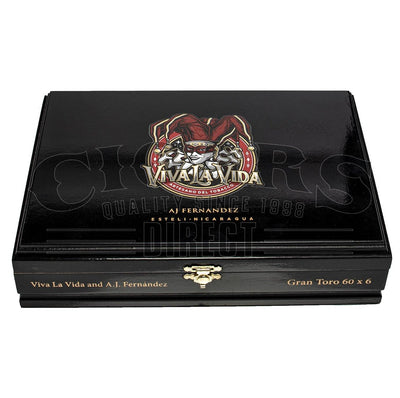 AJ Fernandez Viva La Vida Gran Toro Closed box