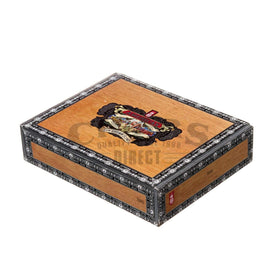 Alec Bradley American Sungrown Blend Toro Box Closed