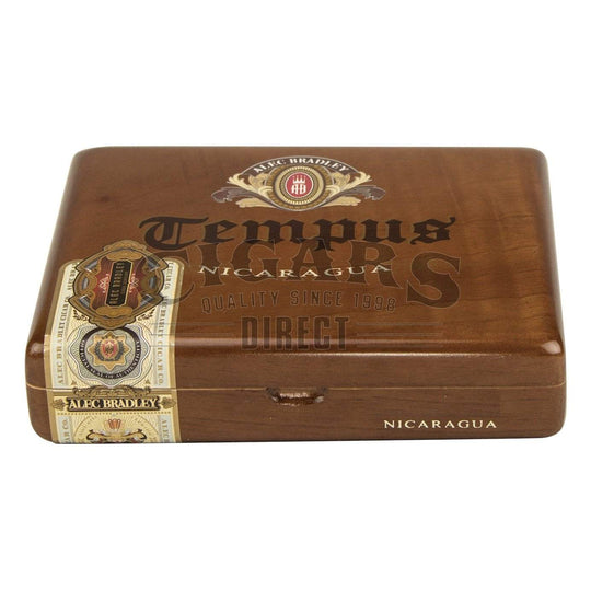 Alec Bradley Tempus Nicaragua Terra Novo Robusto