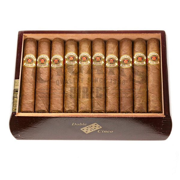 Arturo Fuente Casa Cuba Doble Cinco Robusto Box Open