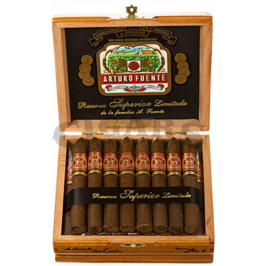 Arturo Fuente Don Carlos No.4