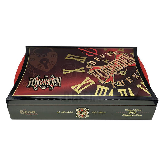 Arturo Fuente Forbidden X El Beso Prohibido