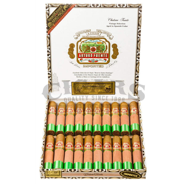 Arturo Fuente Gran Reserva Chateau Natural Box Open