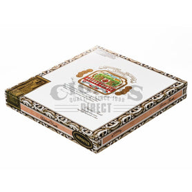 Arturo Fuente Gran Reserva Chateau Sungrown Box Closed