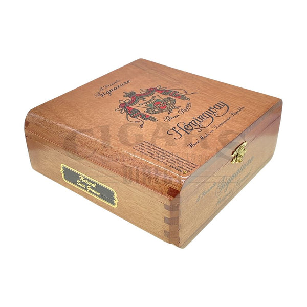 Arturo Fuente Hemingway Signature Sungrown Closed Box