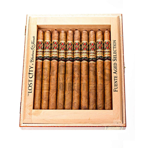 Arturo Fuente Lost City Lancero Box Open