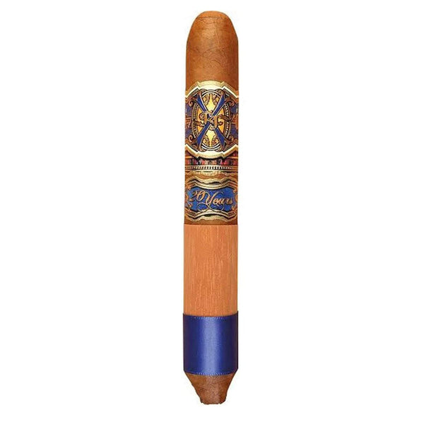 Arturo Fuente Opus X 20 Years Gods Whisper Box Open