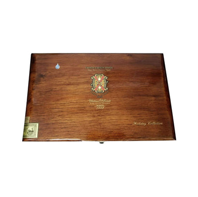 Arturo Fuente Opus X Destino Al Siglo Natural Collection Box Closed