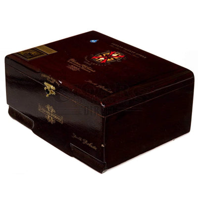 Arturo Fuente Opus X Double Robusto Box Closed