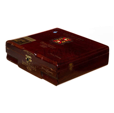 Arturo Fuente Opus X Petit Lancero Box Closed