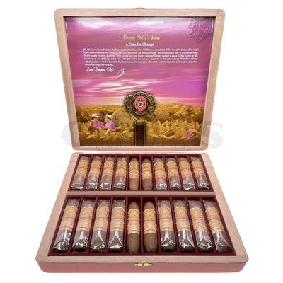 Arturo Fuente Rare Pink Queen of Hearts Open Box