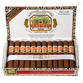 Arturo Fuente Rosado Sungrown Magnum R Vitola 52 Box Open