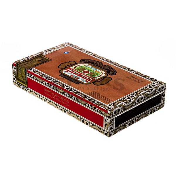 Arturo Fuente Rosado Sungrown Magnum R Vitola 56 Box Closed