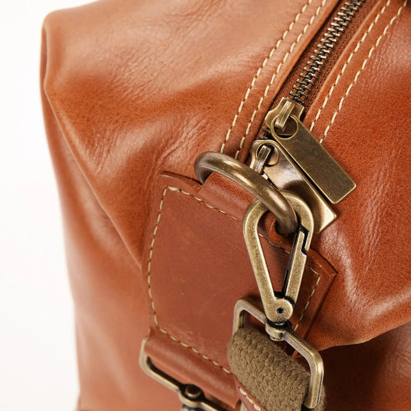 The OpusX Society Italian Leather Duffle Bag Camel Zipper Close Up