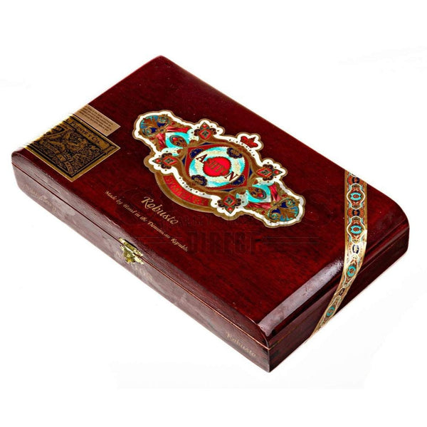 Ashton Symmetry Robusto Box Closed 