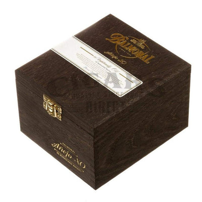 Balmoral Anejo Xo Rothschild Masivo Box Closed
