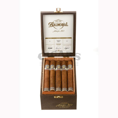Balmoral Anejo Xo Torpedo Mk52 Box Open