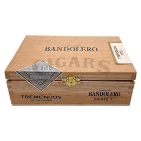 Bandolero Traficantes Tremendos Robusto Closed Box