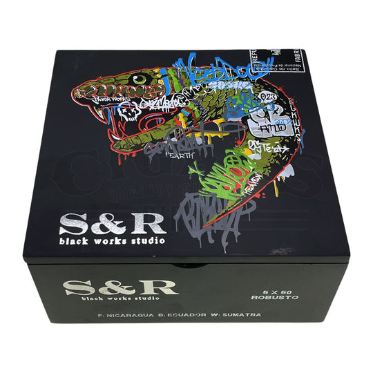 Black Works Studio S&R Robusto