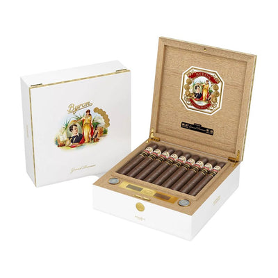 Byron 19th Century Grand Poemas L.E. Humidor plus 25 Toro Cigars