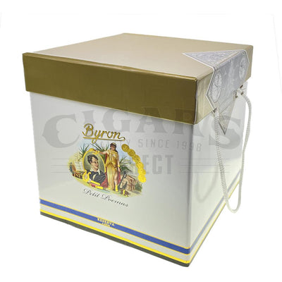 Byron 19th Century Petit Poemas Petit Robusto Closed Box Angled