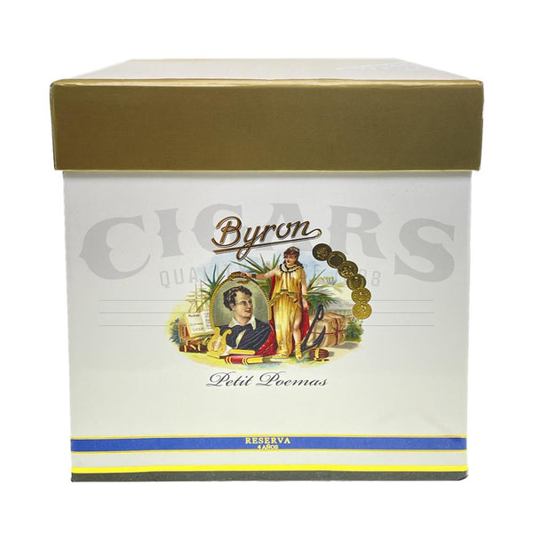 Byron 19th Century Petit Poemas Petit Robusto Closed Box